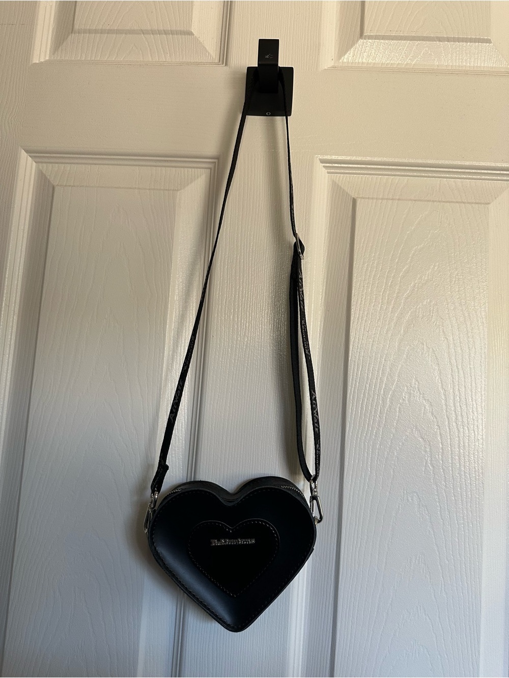 Black Heart Crossbody Bag - Designer Style
